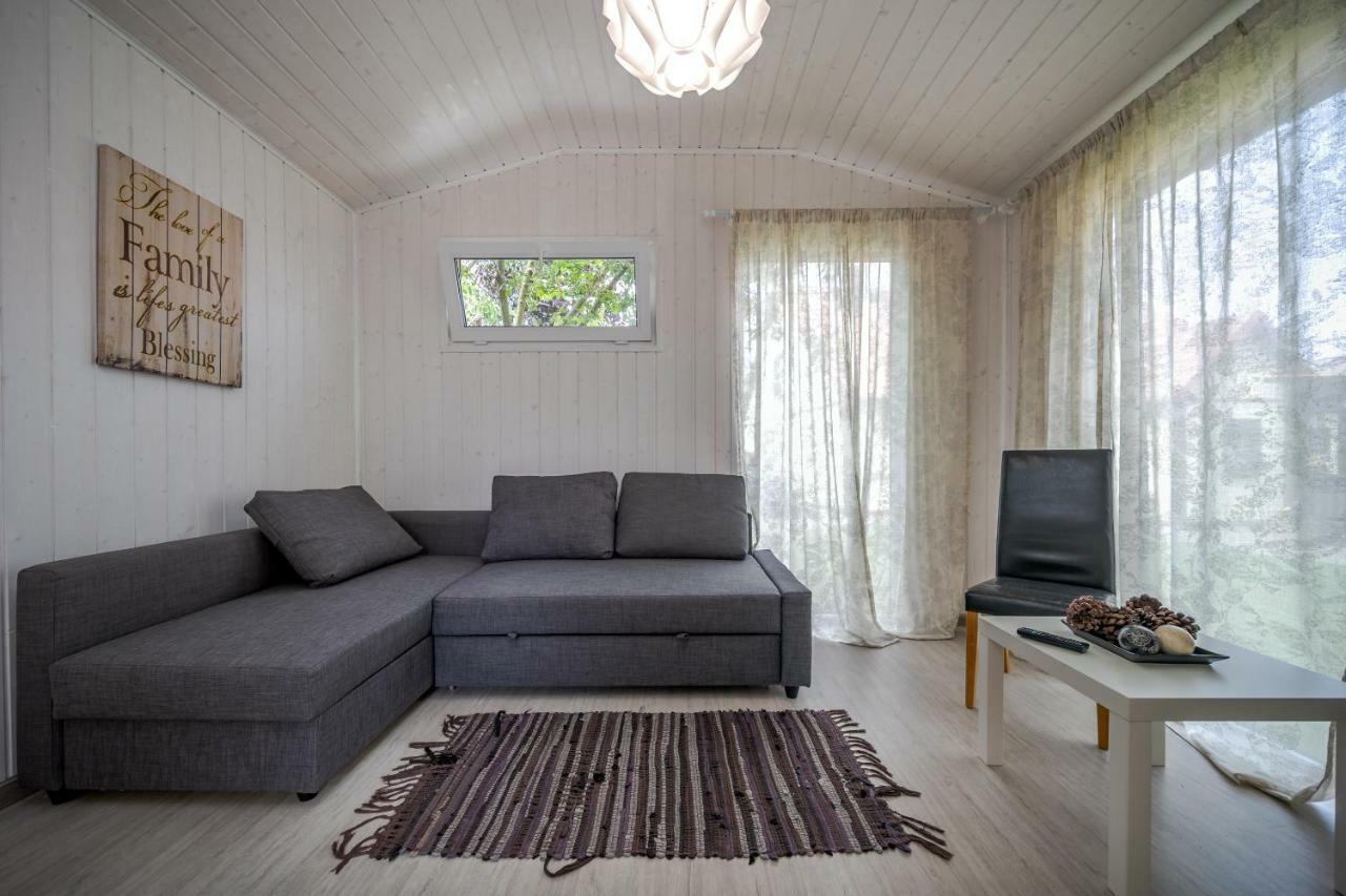 Gerika Guest House Palanga Ngoại thất bức ảnh